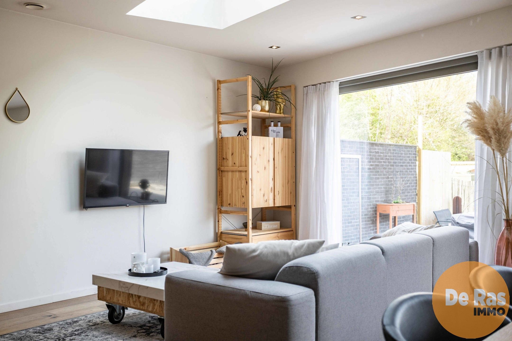 HERZELE - Recente gesloten bebouwing op een centrale ligging foto 5