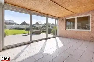 Ruime gezinswoning met 4 slaapkamers foto 6