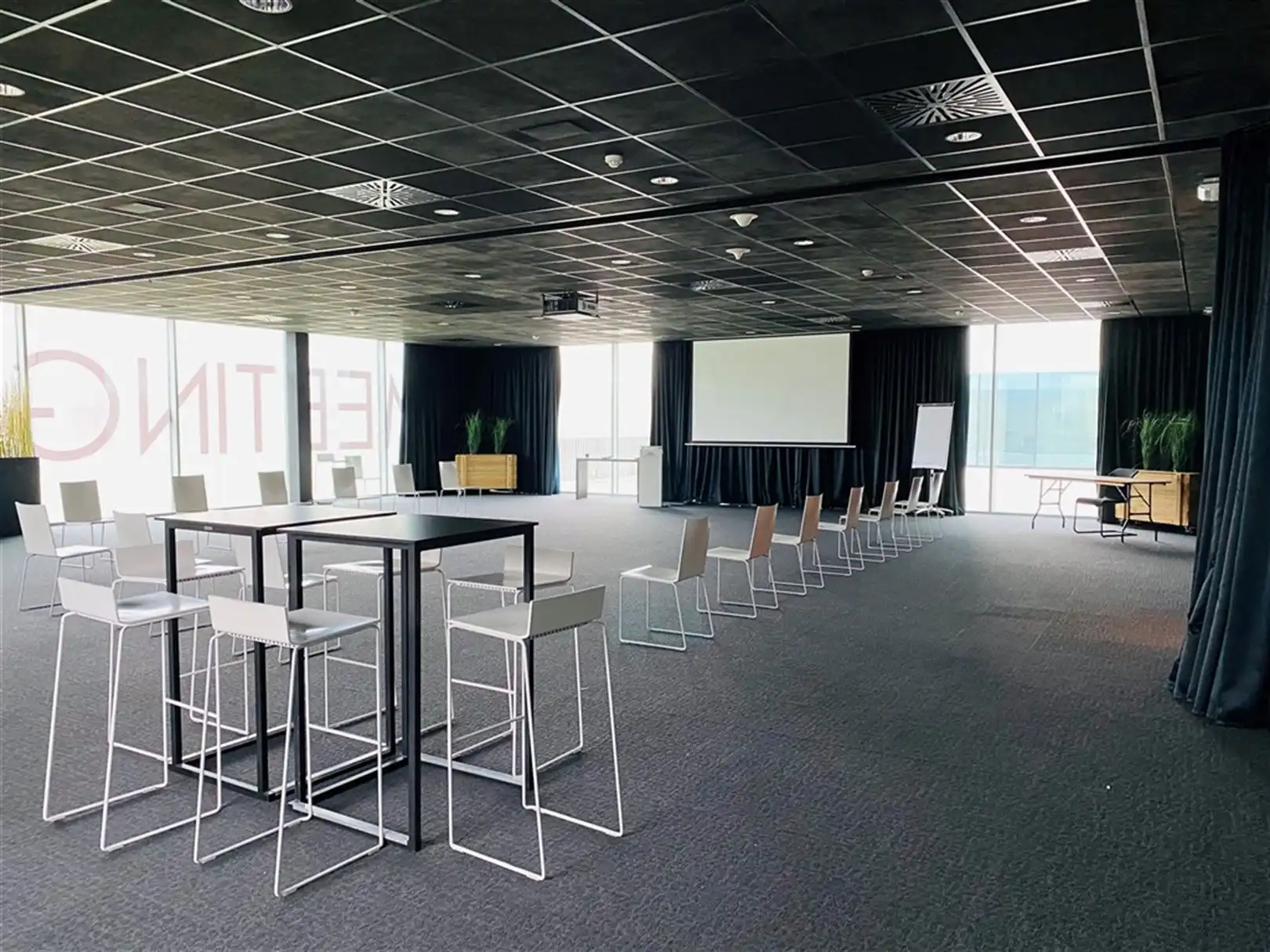 Stijlvolle gemeubelde kantoren - all-in dienstenpakket foto 11