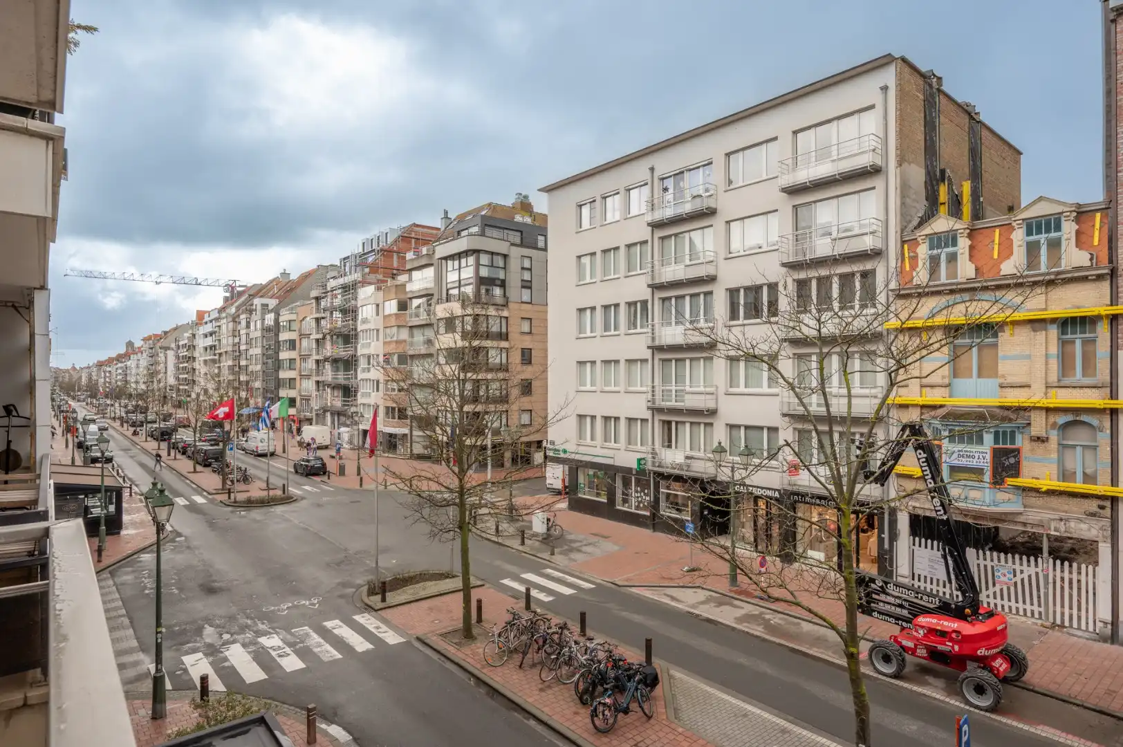 Lichtrijk 1‑slaapkamerappartement met zicht op de Lippenslaan foto 6