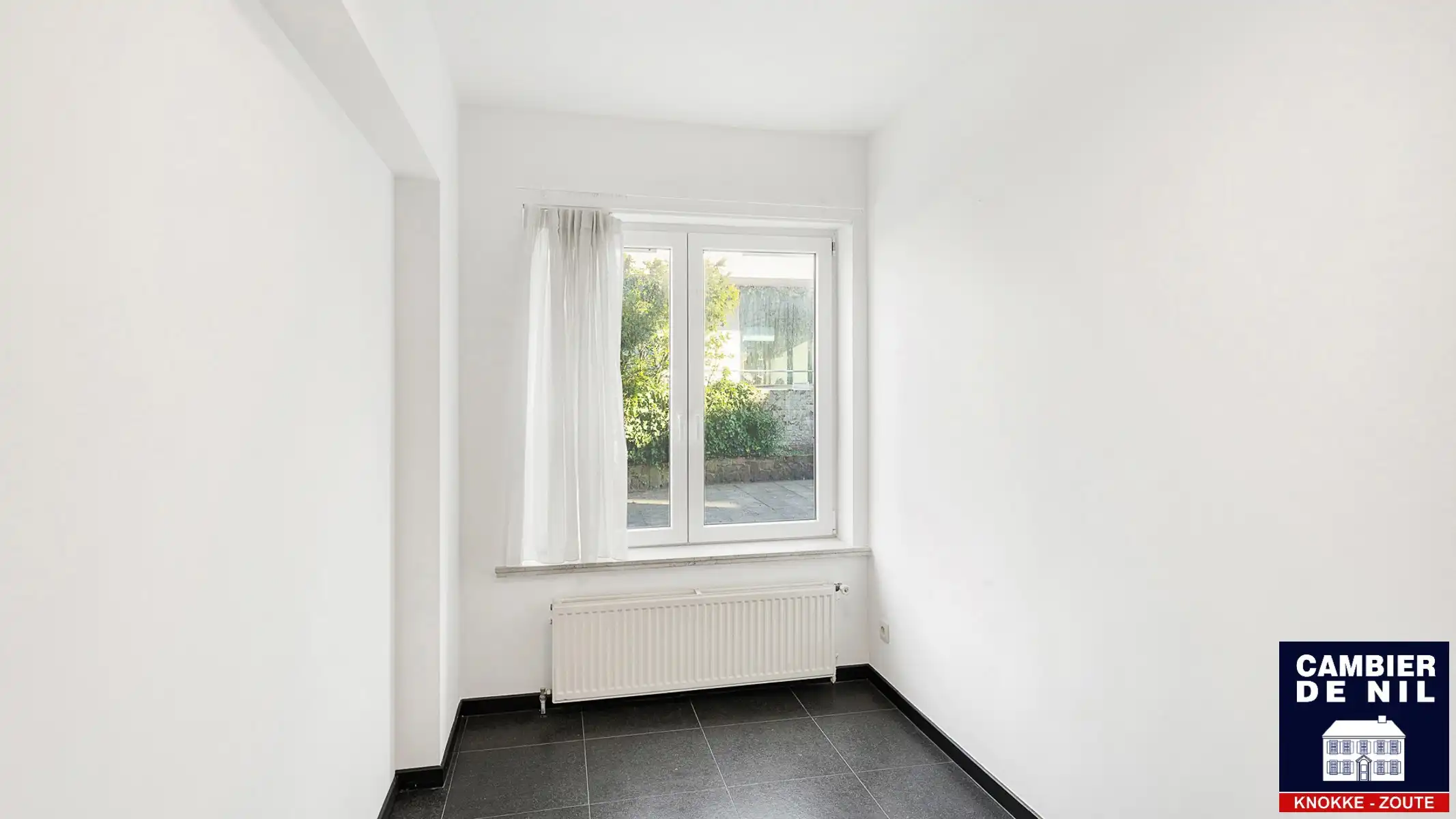 Gemeubeld, rustig gelegen appartement vlakbij de wandeldijk foto 13