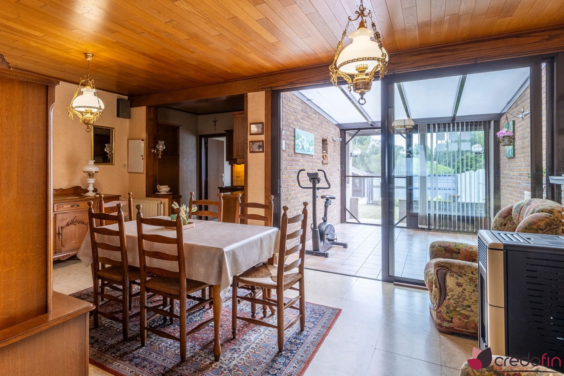Ruime karaktervolle burgerwoning met zuidgerichte tuin in Evergem foto 5