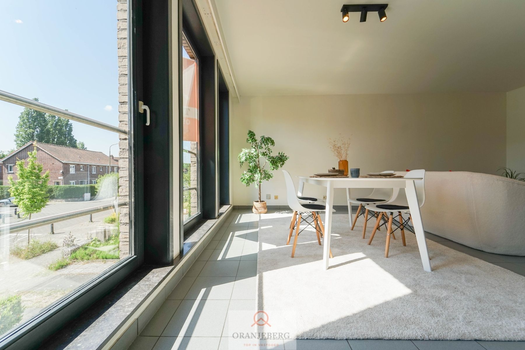 Lichtrijk 2-slpk appartement Wondelgem foto 7
