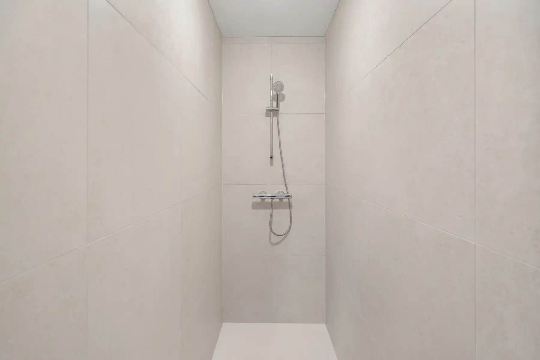Instapklare woning in Zellik foto 8