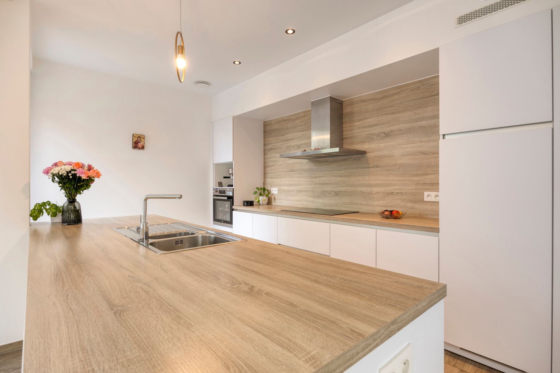 Appartement te huur foto 15