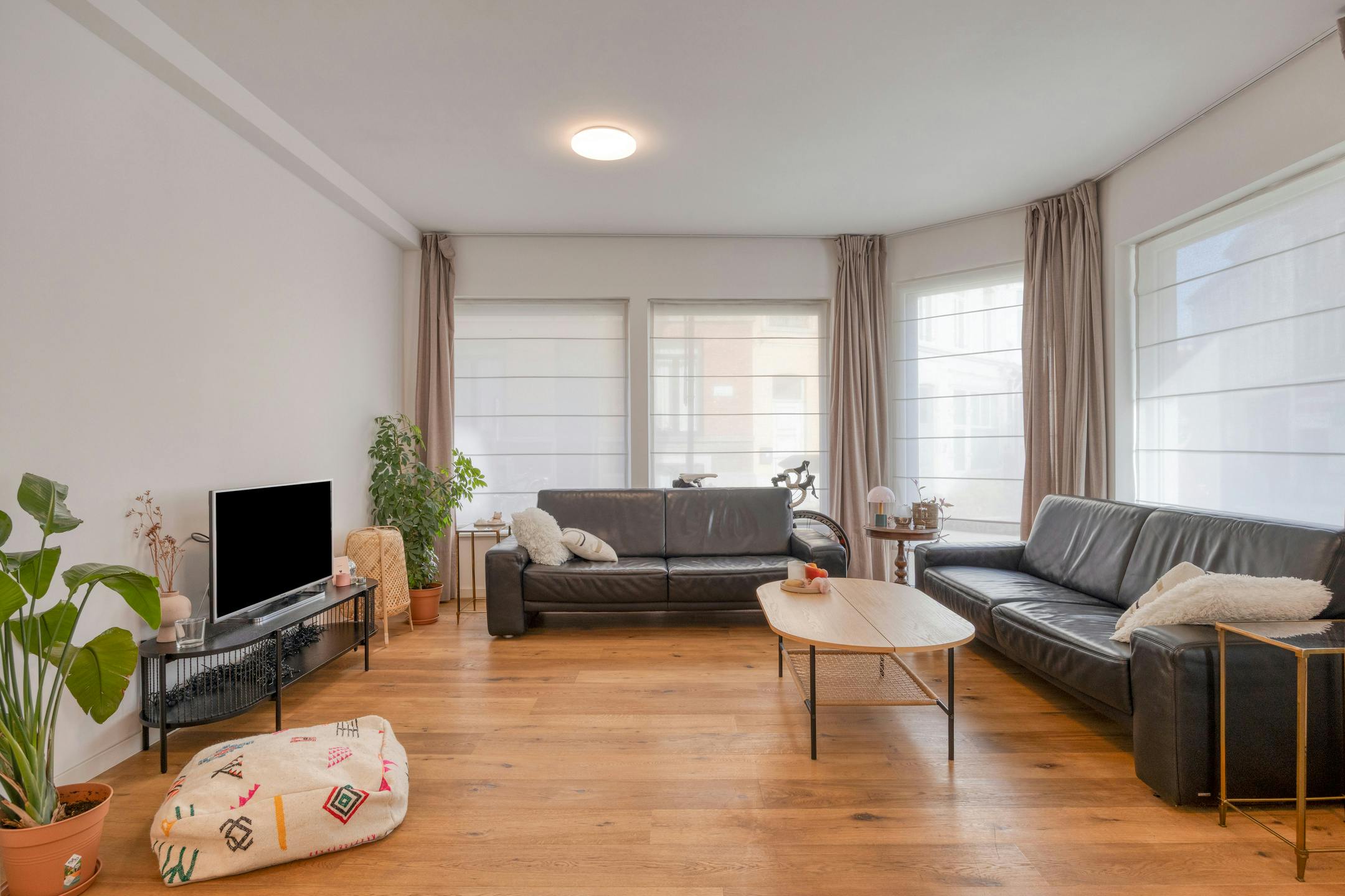 Gelijkvloers appartement op toplocatie te koop te Gent  foto 2
