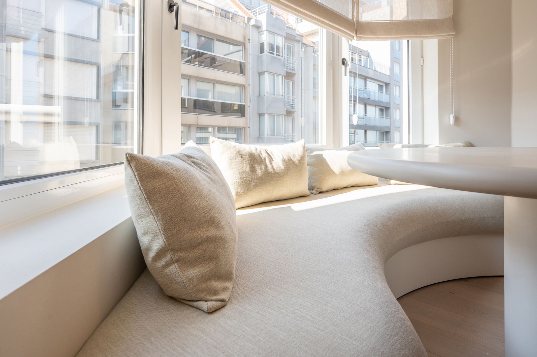 Stijlvol gerenoveerd appartement in het hart van het Zoute.. foto 31