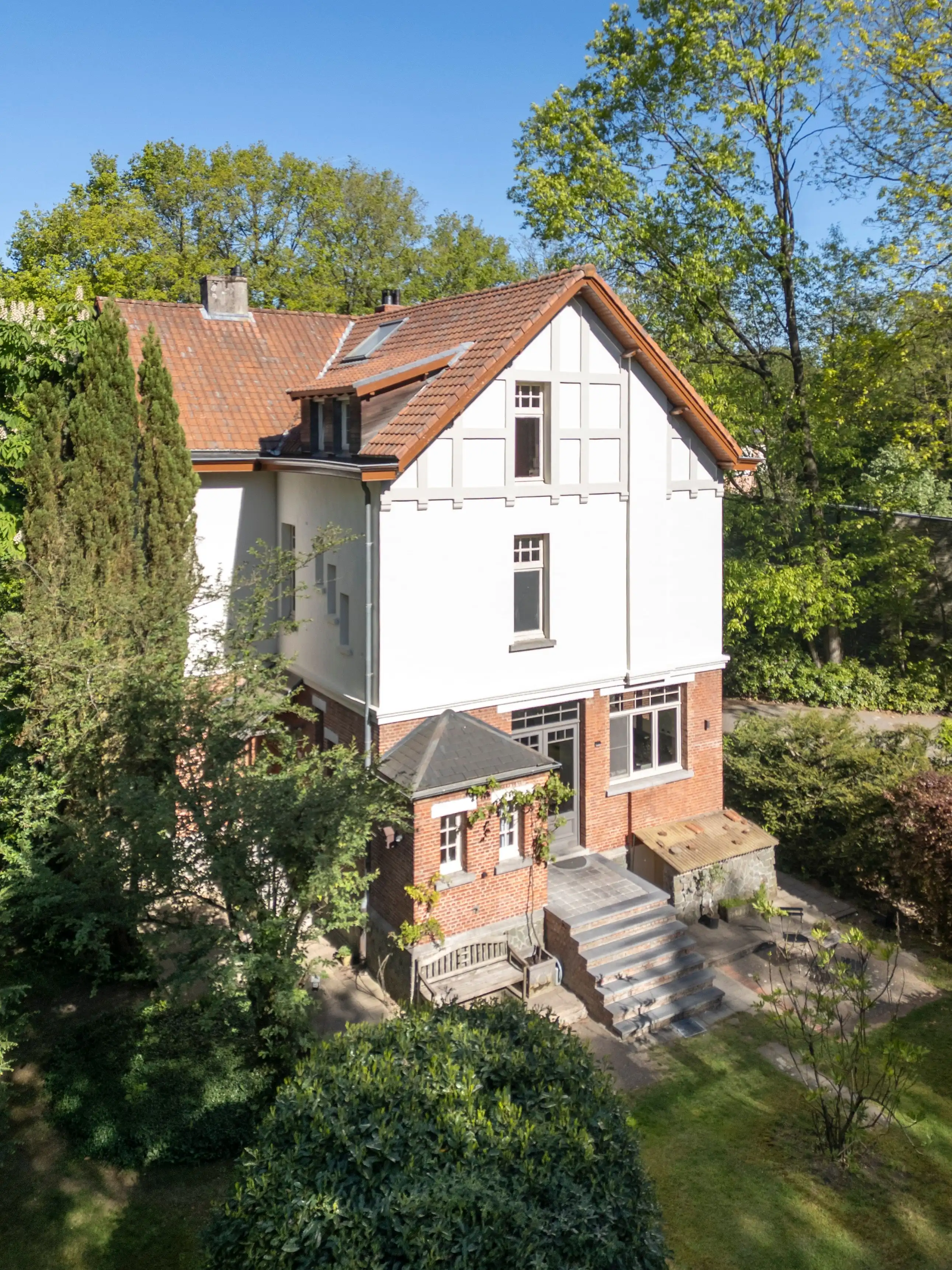 Karaktervolle officierswoning op een unieke locatie in Brasschaat! foto 30
