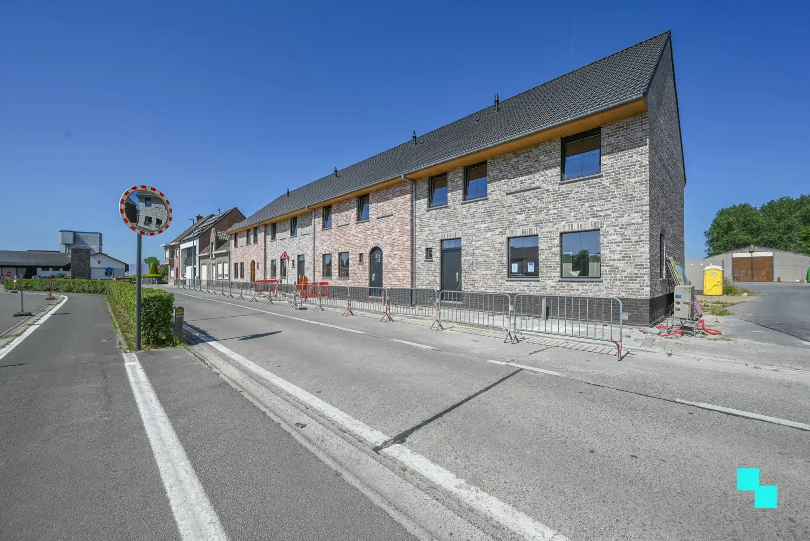 Halfopen nieuwbouwwoning in Markegem foto {{pictureIndex}}