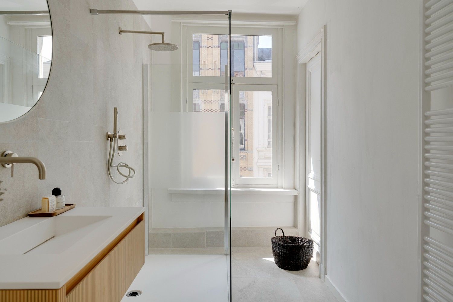 Karaktervol herenhuis met 6 slaapkamers, stadstuin en hoogwaardige afwerking foto 28