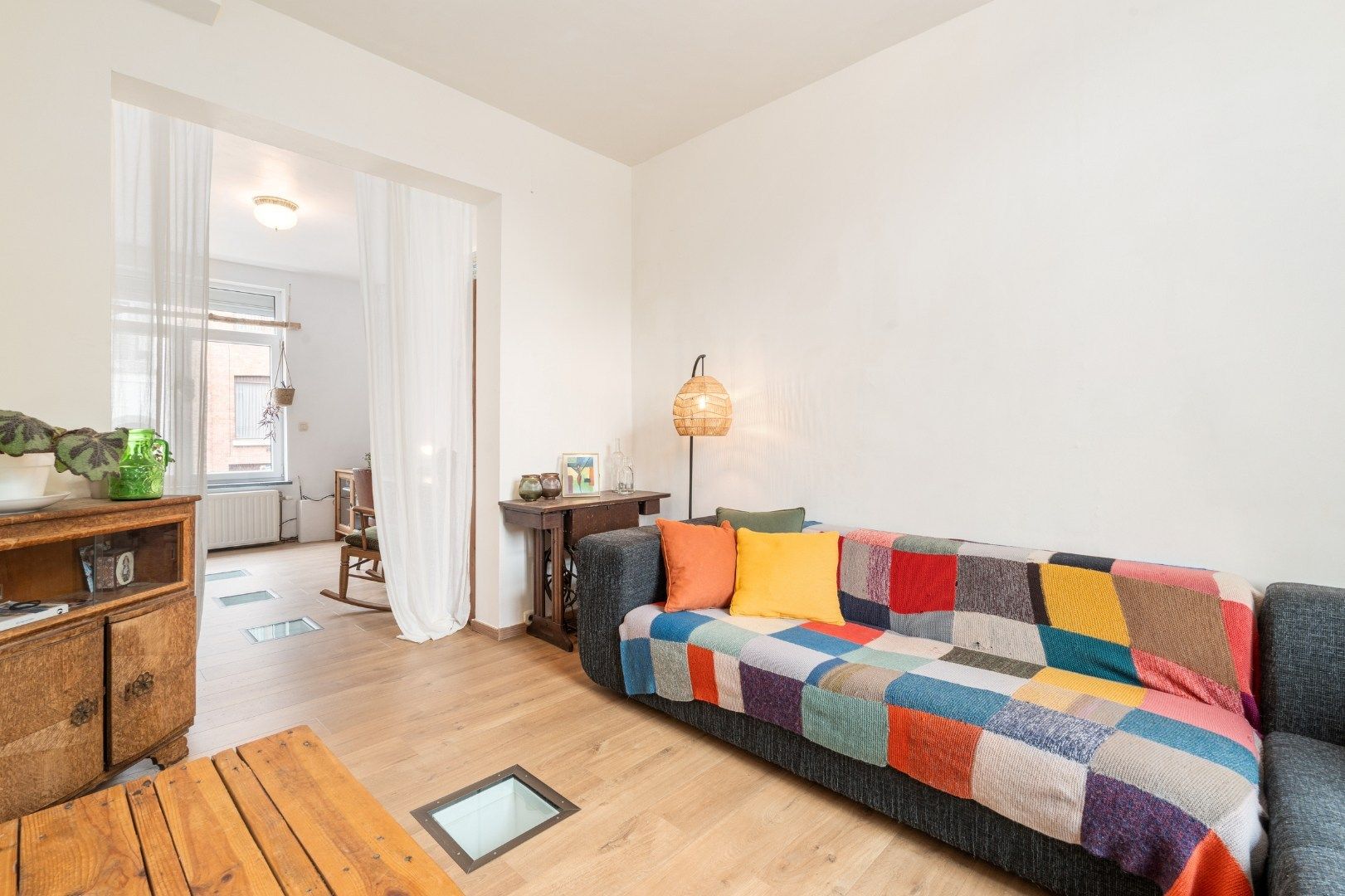 Instapklare en volledig gerenoveerde rijwoning te koop in Oostende – Hennepstraat foto 5