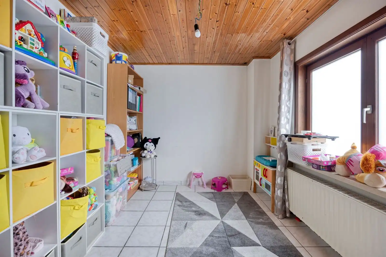 Ruim appartement met 4 slaapkamers te koop foto 18