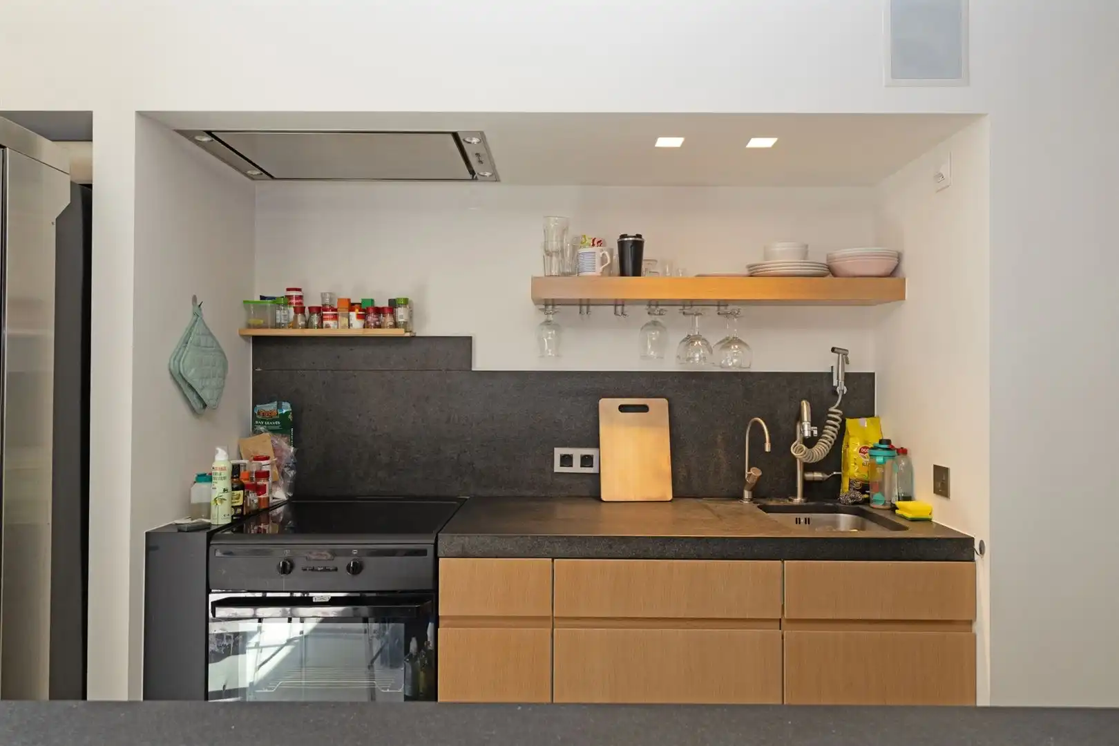 Duplex-appartement met drie slaapkamers nabij het centrum foto 9