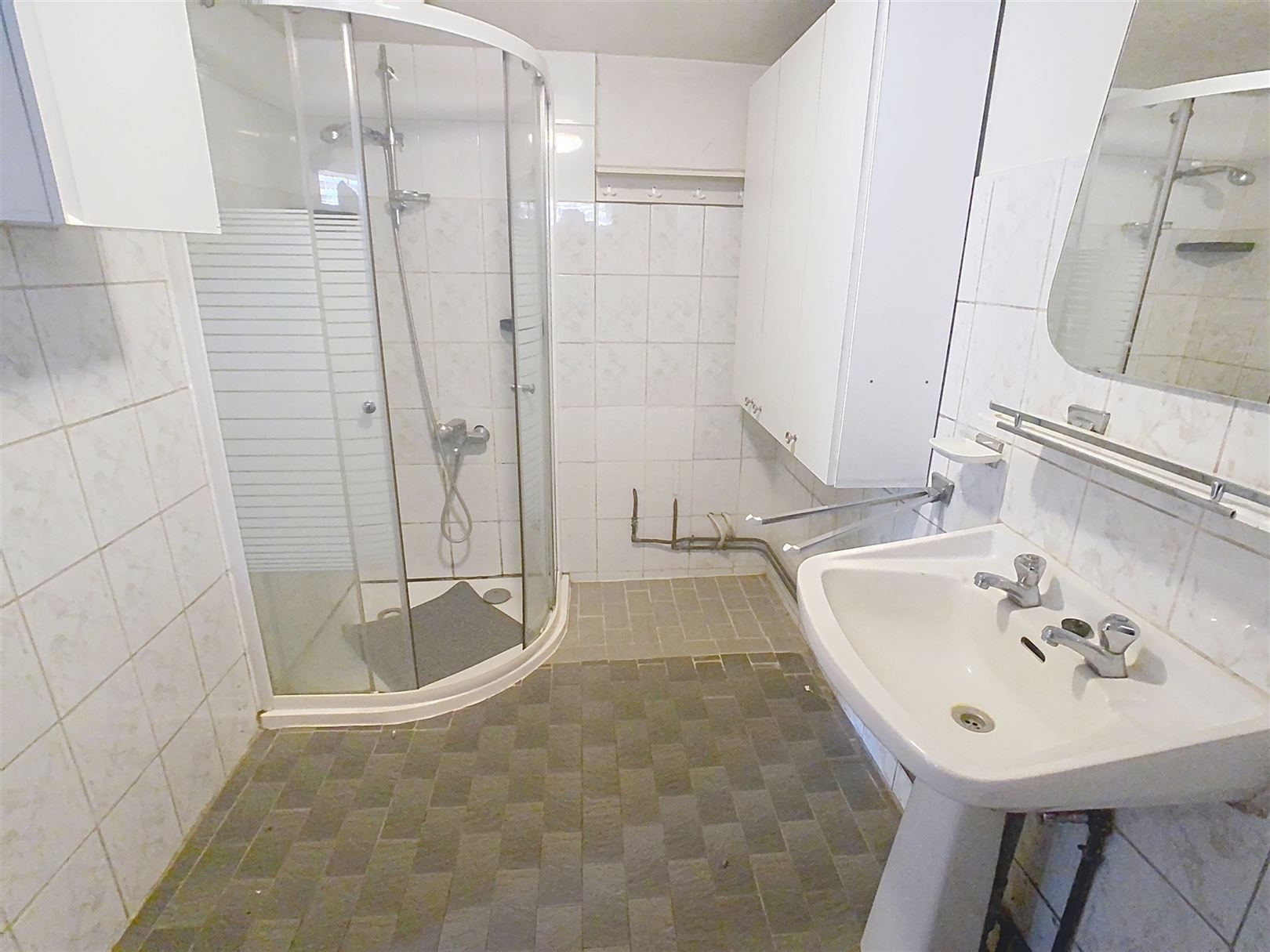 Te renoveren woning met garages, atelier, 12a 57ca foto 18