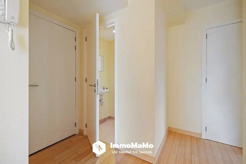 RUIM APPARTEMENT MET 2 SLAAPKAMERS TE KOOP IN WACHTEBEKE foto 8