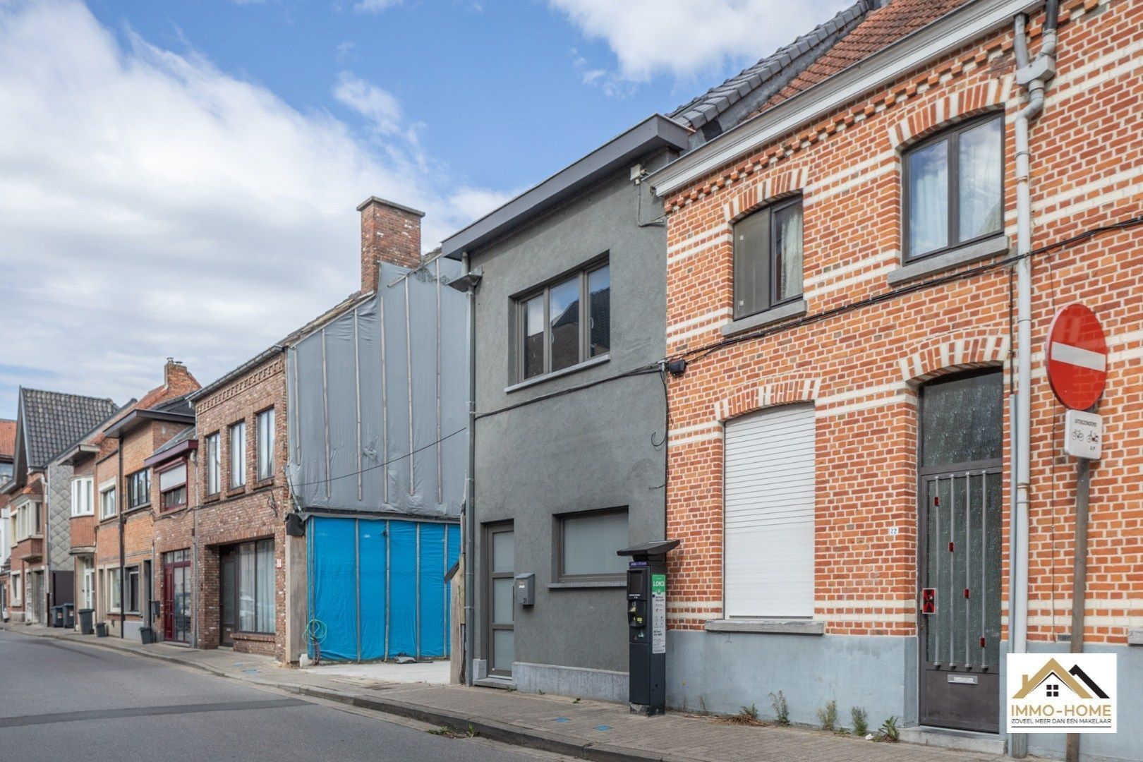 Gerenoveerde Gesloten bebouwing nabij centrum van Lokeren foto 28