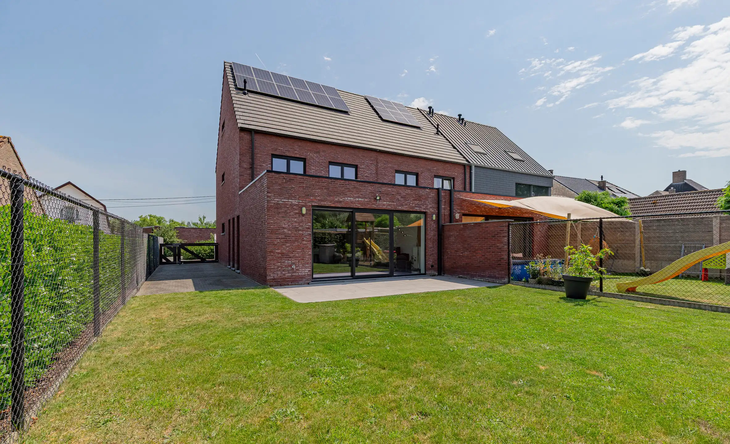 WICHELEN - Recente, perfect instapklare woning met 4 kamers foto 26
