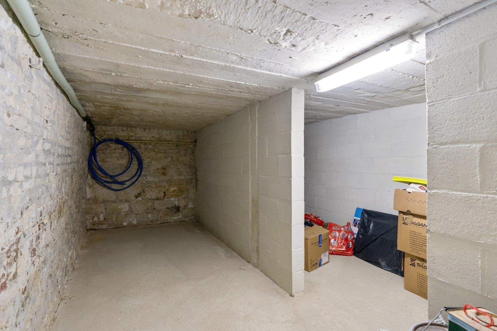 Duplexappartement (189 m²) met overdekt terras en garage in een statige herenwoning in het centrum van Hoeselt foto 26