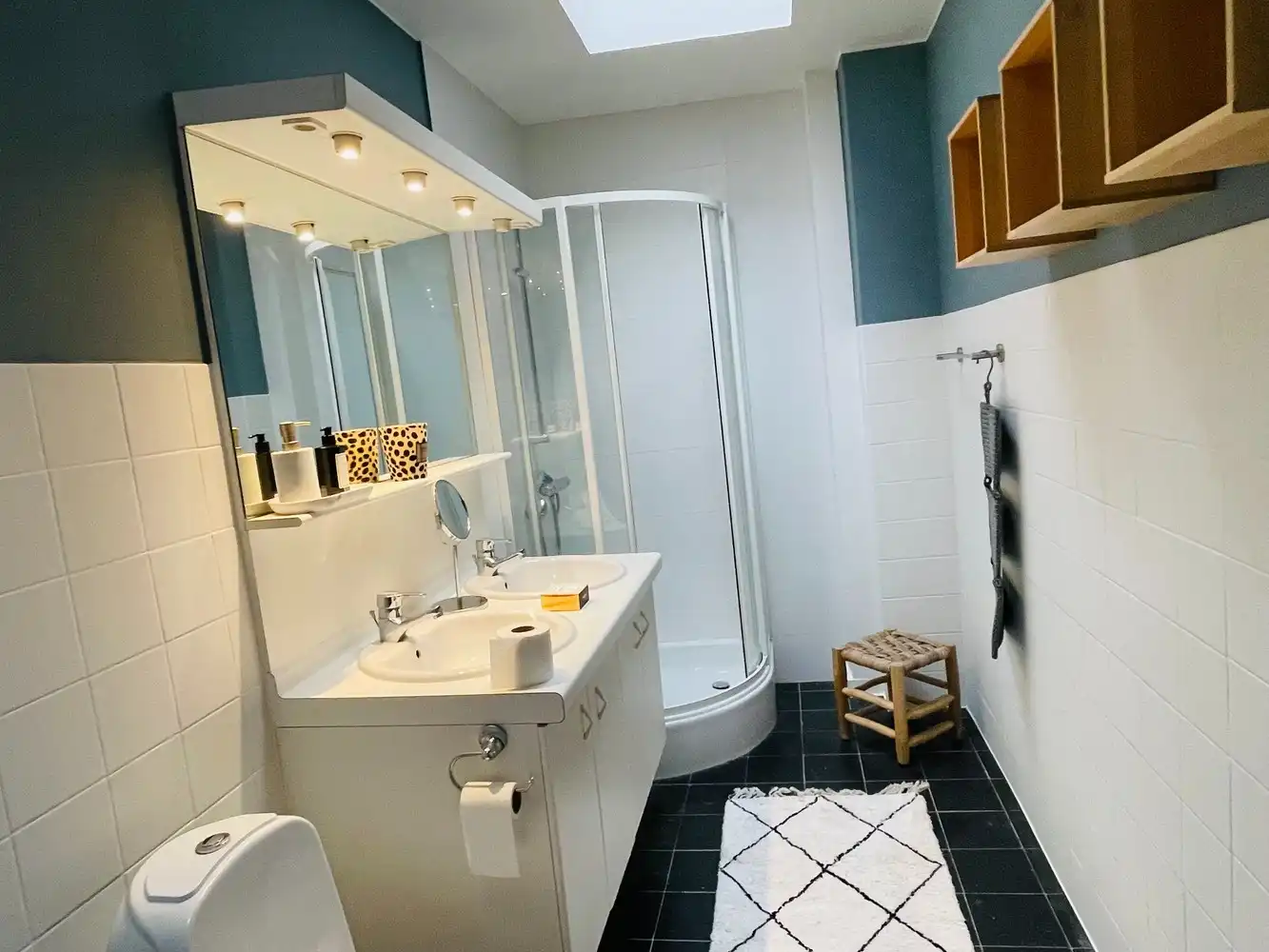 Brugge centrum, met zicht op Potterierei, Tot in de puntjes verzorgd energiezuinig woonhuis , 1 slaapkamer. foto 14