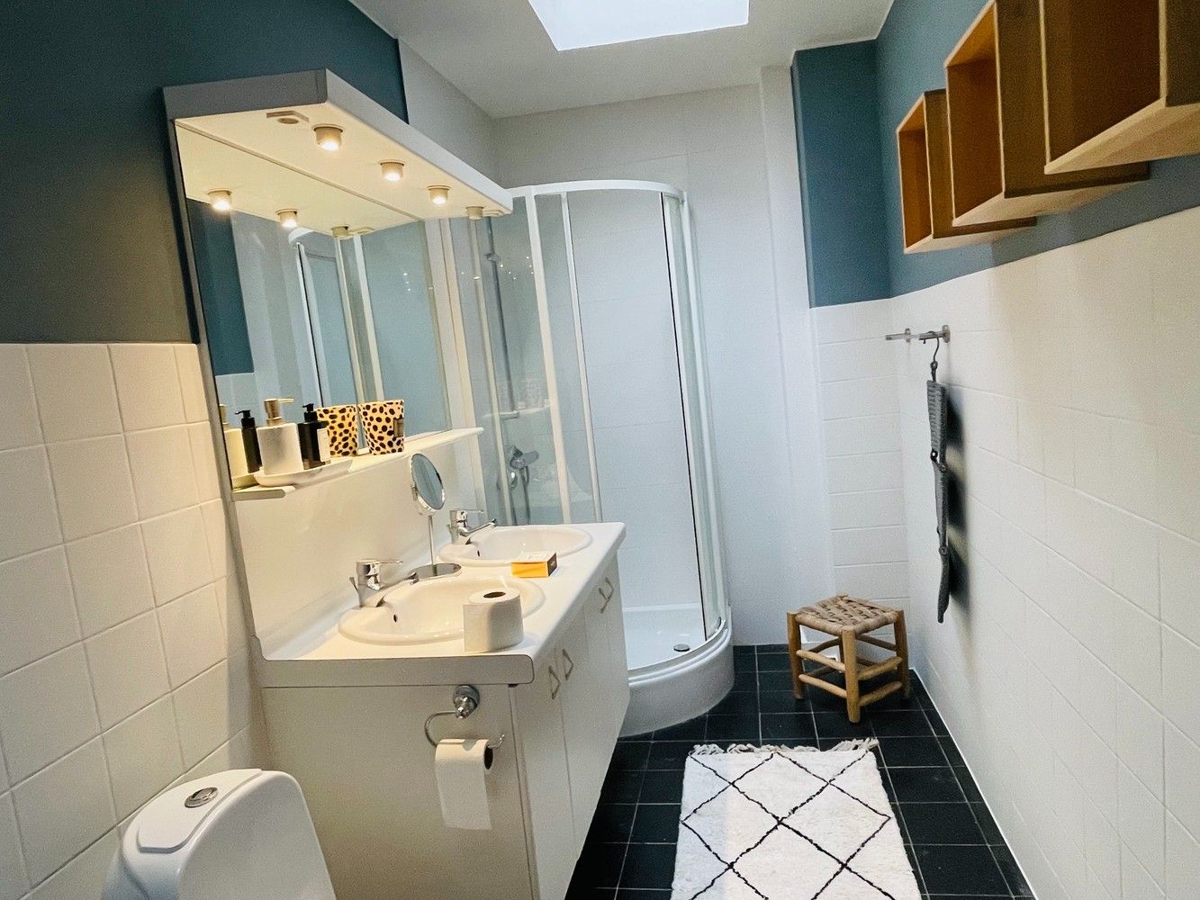 Brugge centrum, met zicht op Potterierei, Tot in de puntjes verzorgd energiezuinig woonhuis , 1 slaapkamer. foto 14