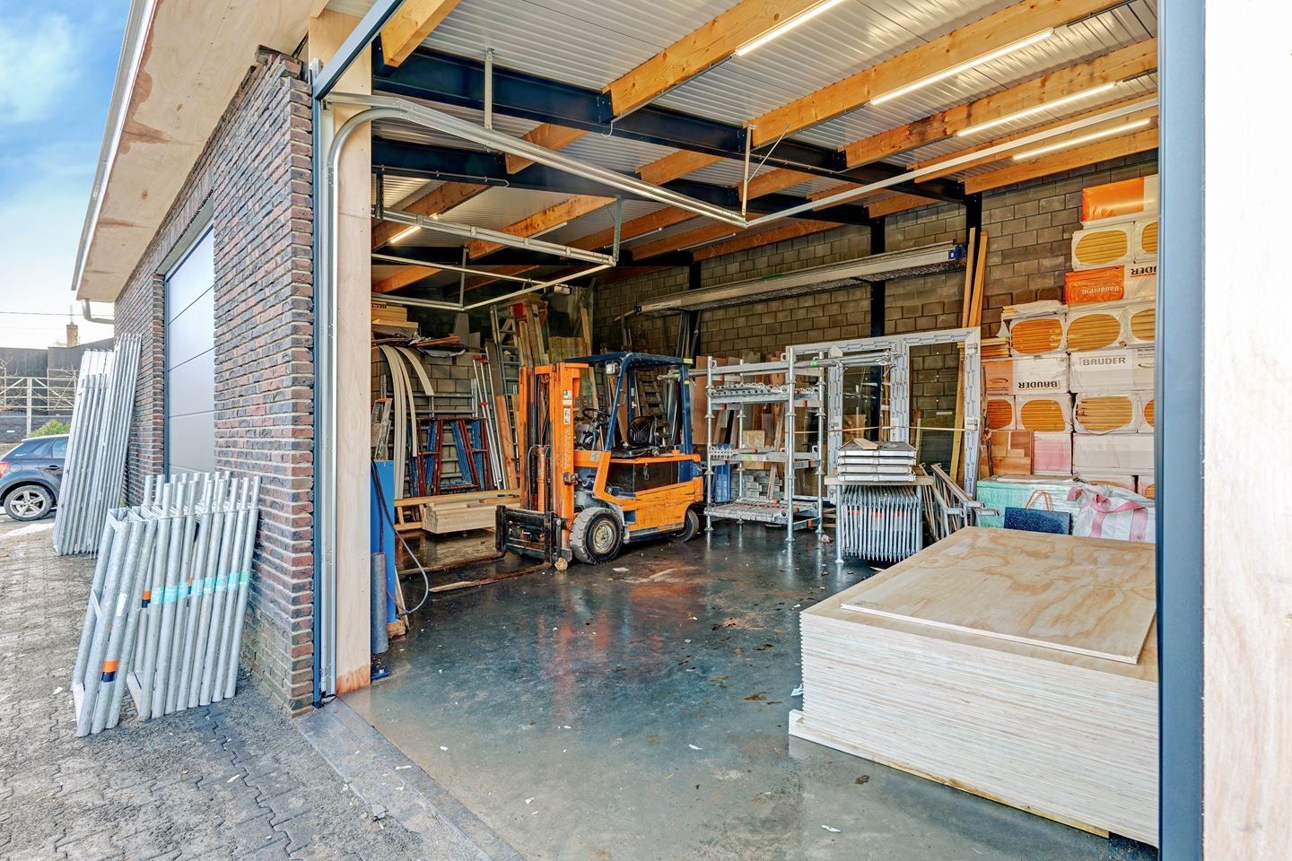 Prachtig authentiek herenhuis met ruime loods en garage in de Voerstreek! foto 27