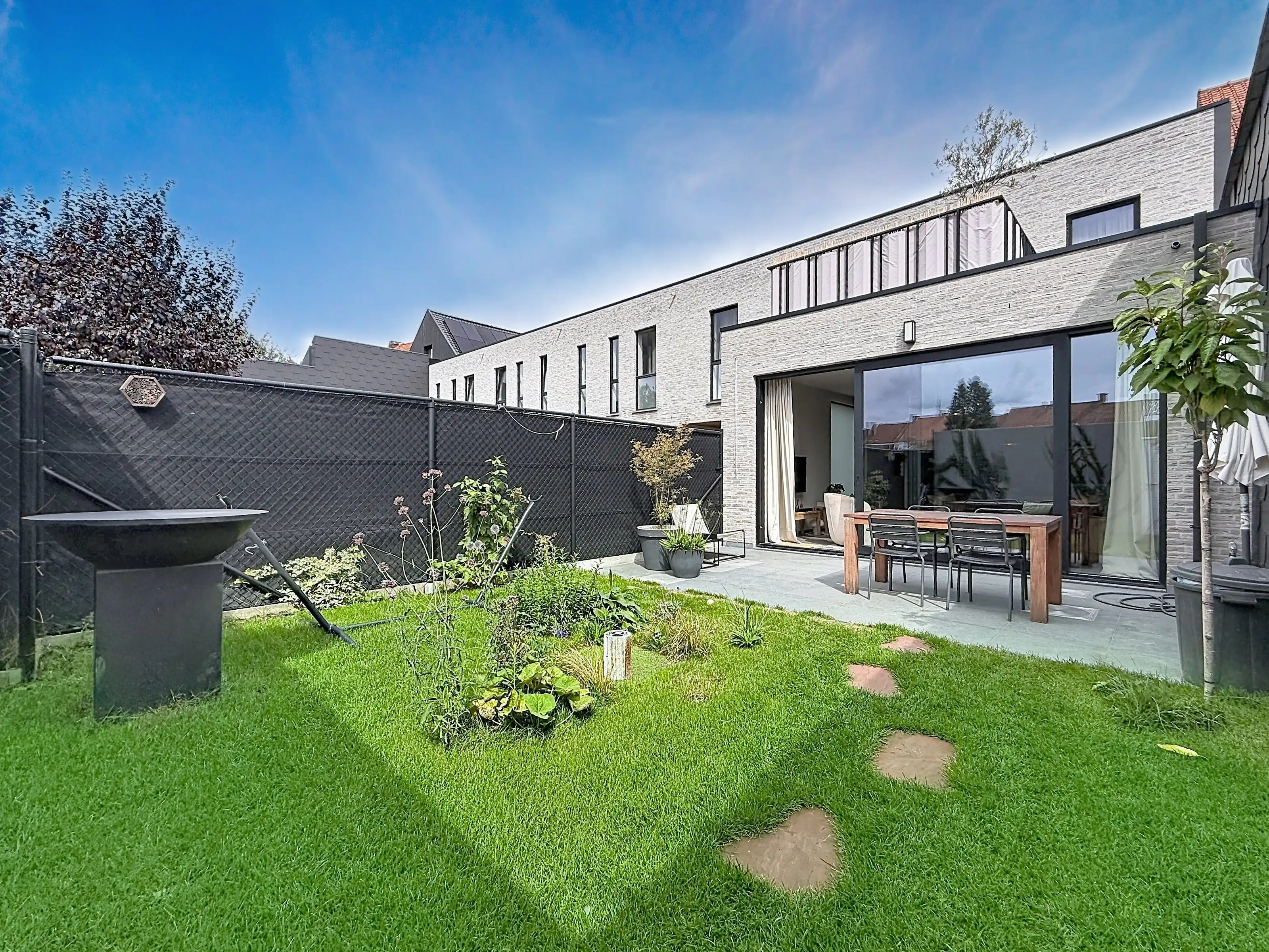 BEN (BIJNA ENERGIE NEUTRAAL) WONING TE HUUR MET 4 SLAAPKAMERS EN TUIN foto 31