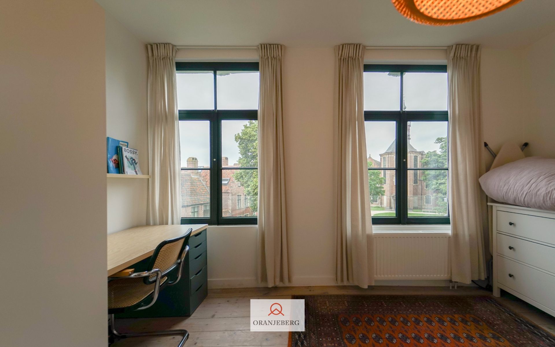 Charmante gerenoveerde woning in hartje Gent foto 32
