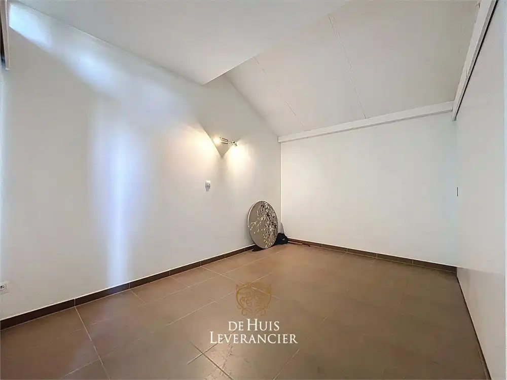 Luxueuze serviceflat met 1 slpk en ruim terras foto 19