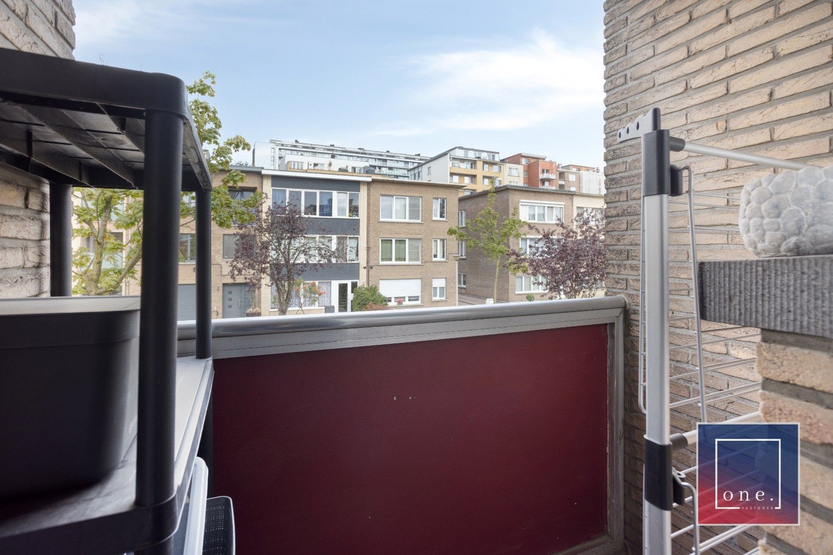 Instapklaar 2 slaapkamer appartement met terras.  foto 7