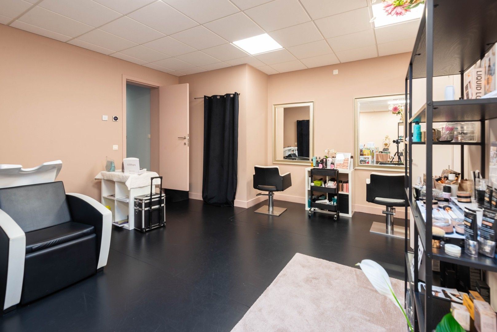 Verrassend ruim handelspand op Toplocatie! foto 18
