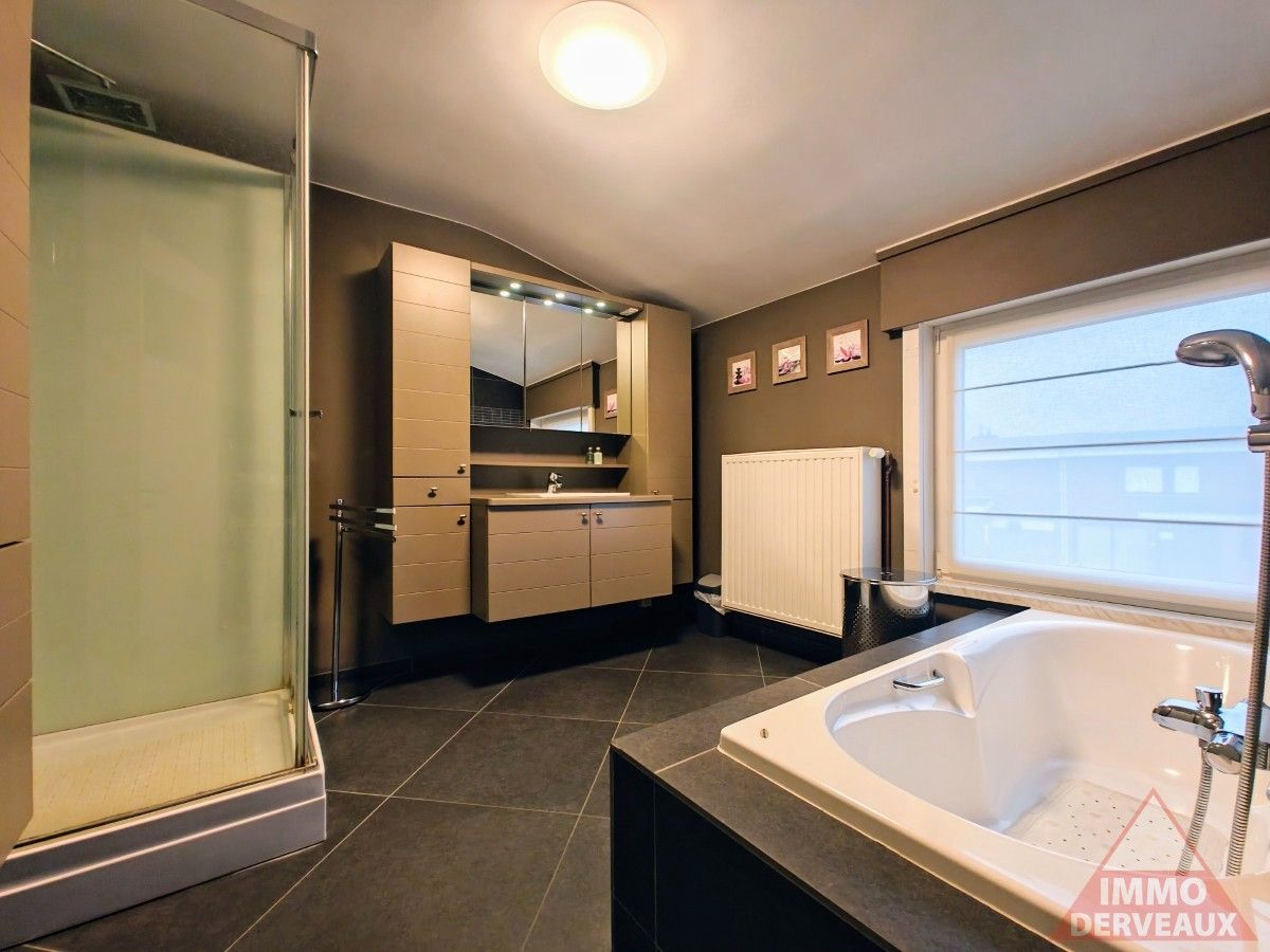 Zonnebeke - Instapklare woning met tuin en garage foto 14
