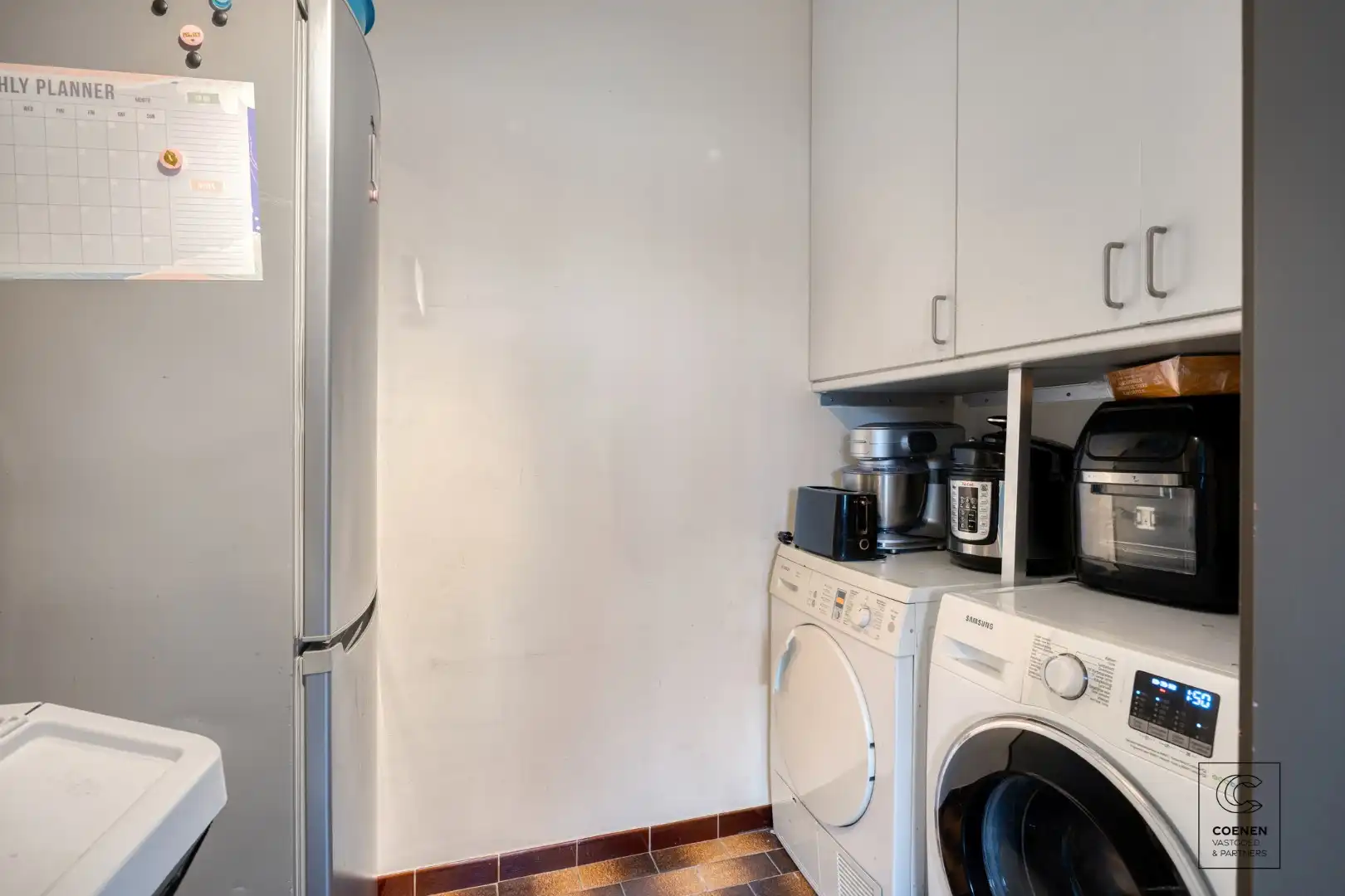 Ruim appartement met 3 slpk en schitterende tuin te Merksem! foto 6