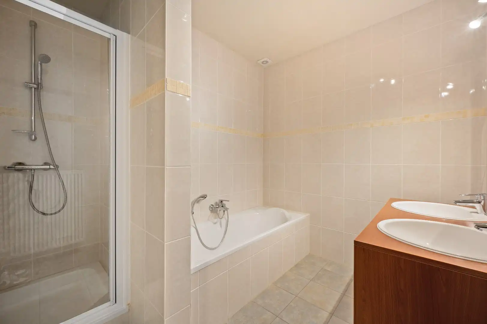 Ruim, instapklaar appartement in een modern gebouw te Tienen foto 13