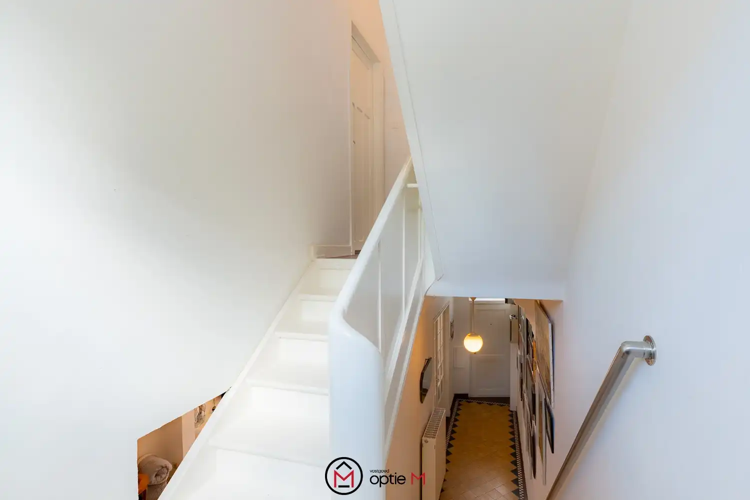 Charmante woning te koop vlakbij het centrum van Hasselt foto 15