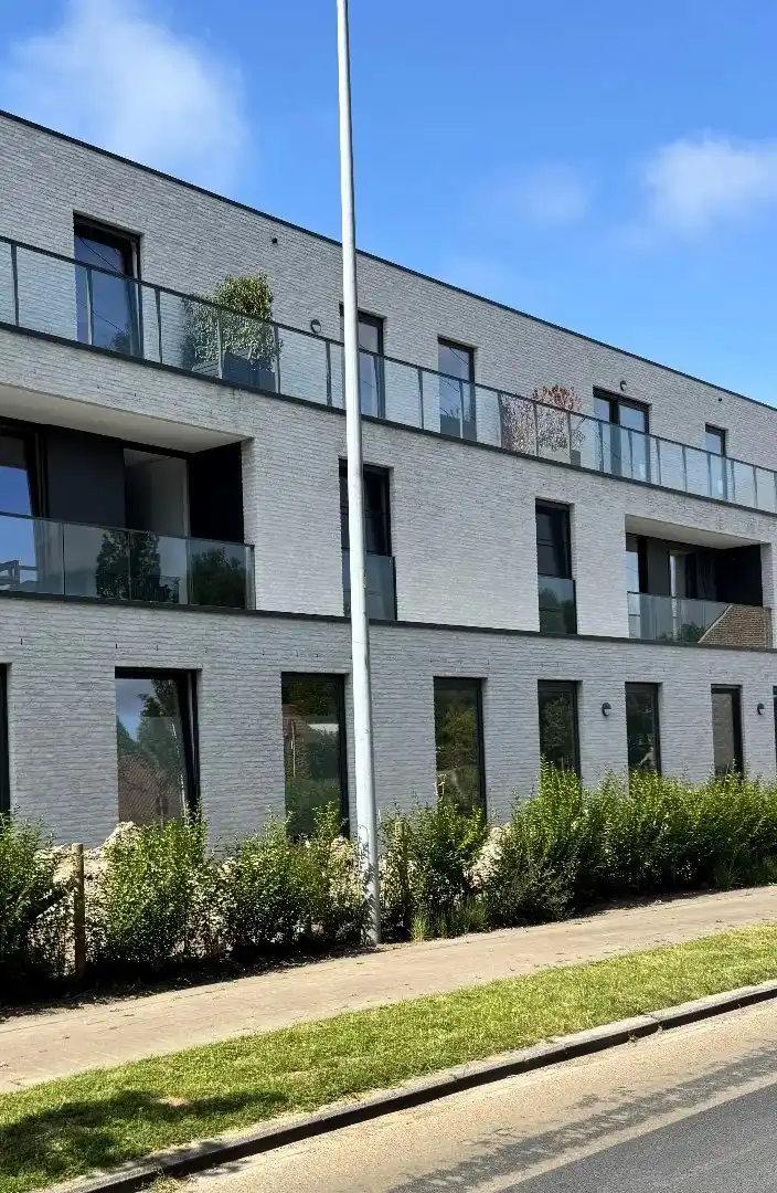 Nieuwbouwappartement met autostandplaats te Izegem  foto 25