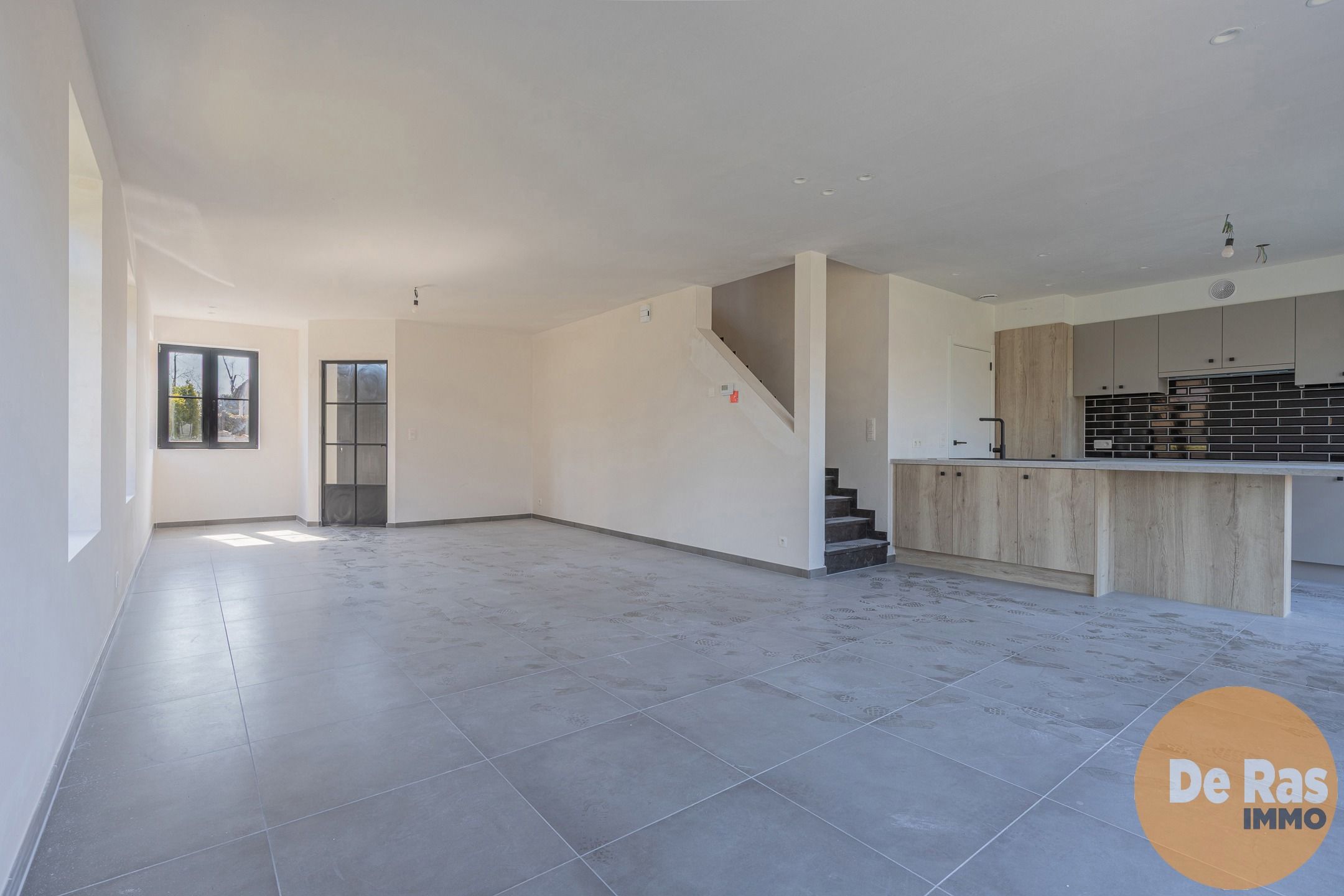 KERKSKEN - Ruime nieuwbouwwoning met 4slpk, garage en tuin! foto 4