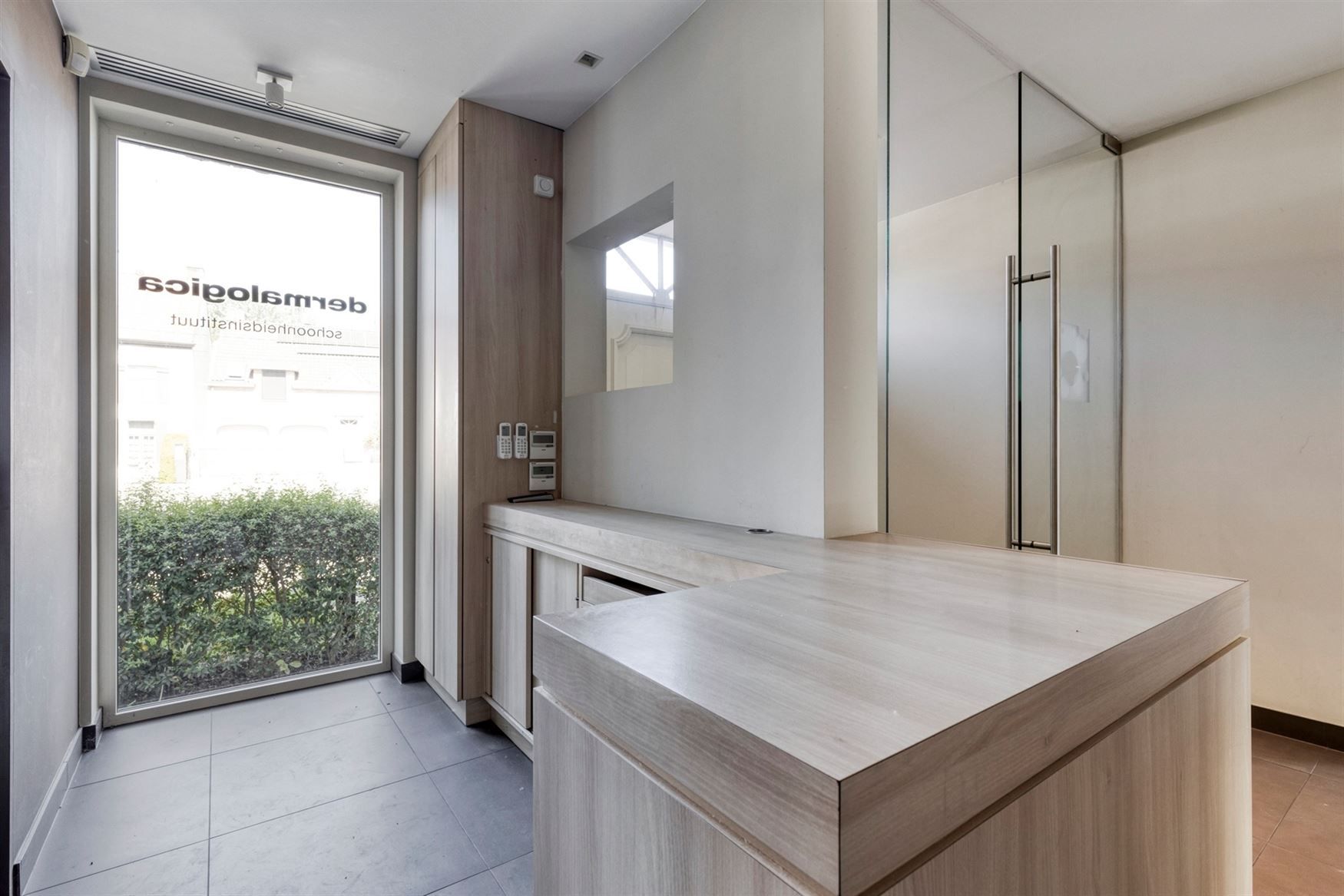 Karaktervol handelspand foto 3