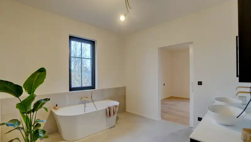 Ruime luxe nieuwbouwvilla van 368m² op 6 are 36 ca foto 12