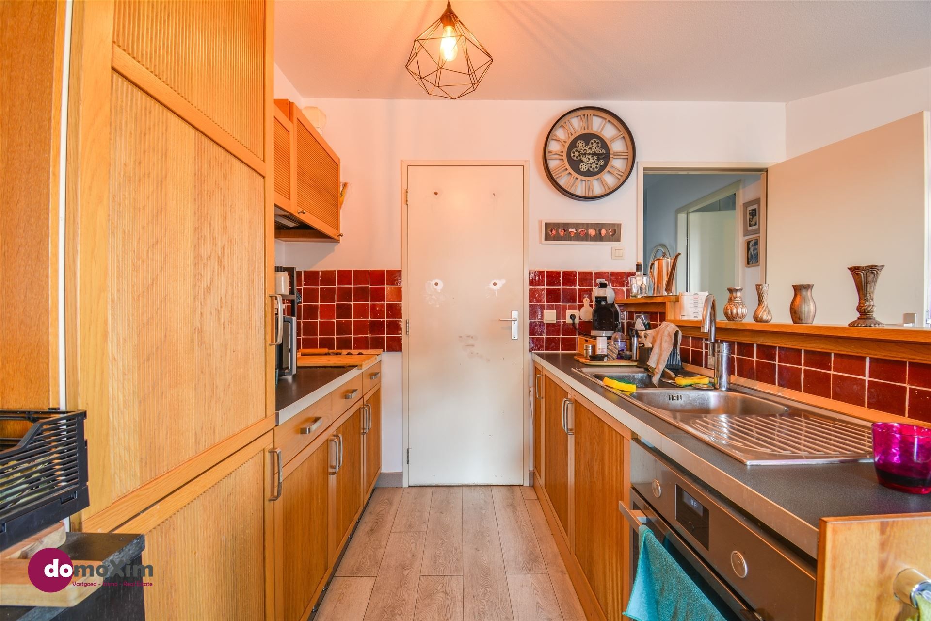 Mooi en centraal gelegen 1-slaapkamerappartement met parkeerplaats in Mechelen foto 4
