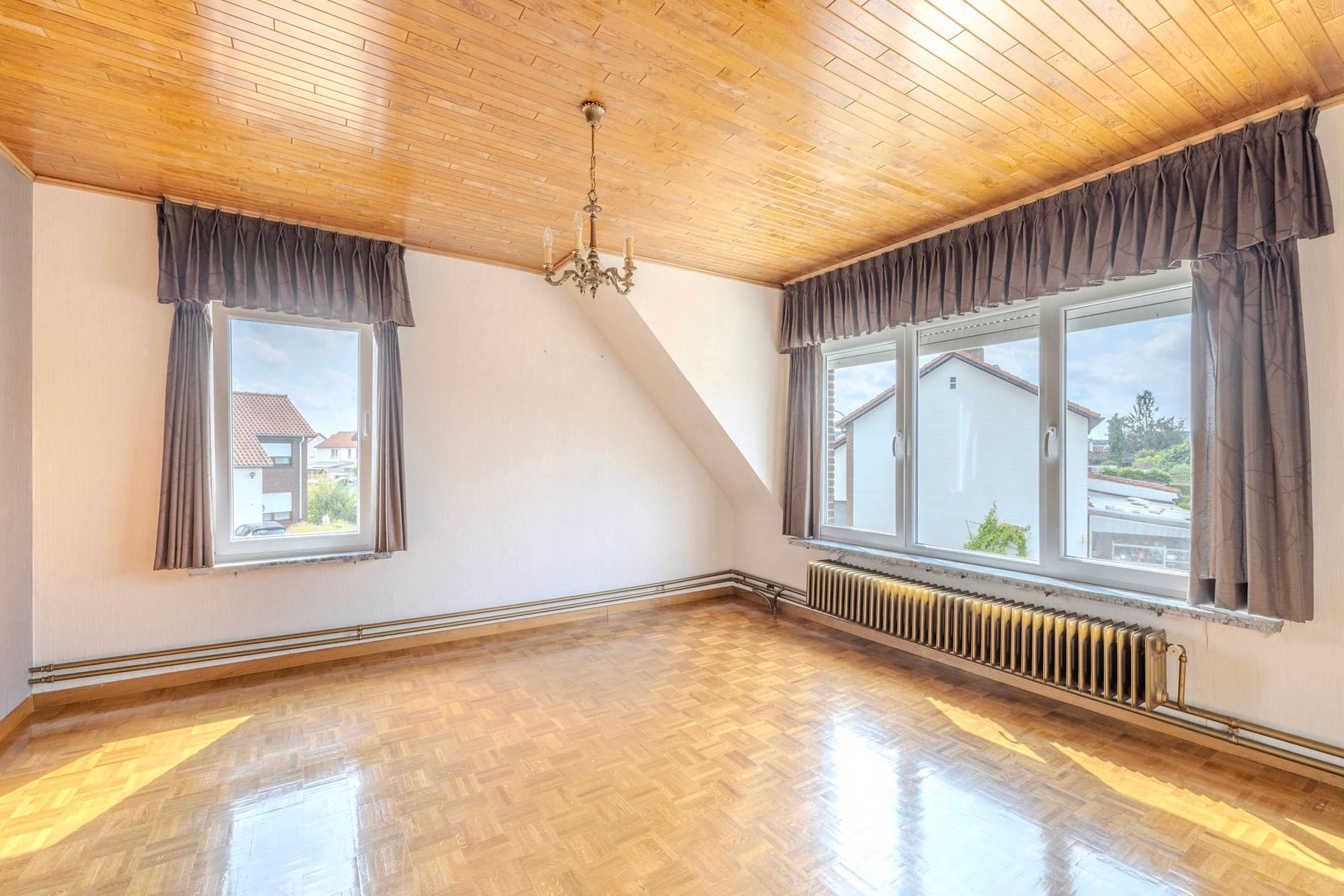 Charmante open woning met 3slpk, tuin en garage foto 24