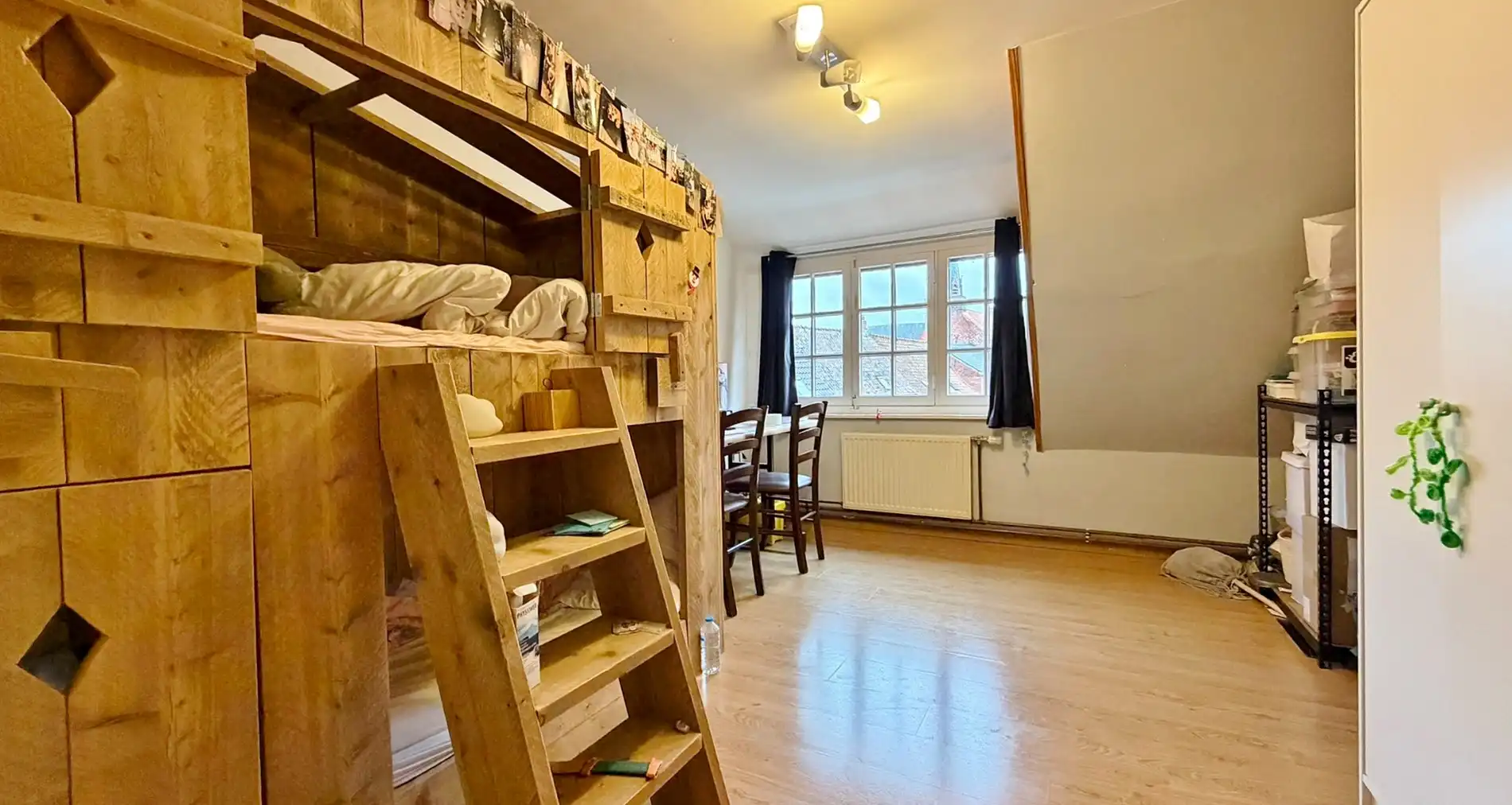 Unieke kans: Instapklaar restaurant met woonst in hartje Watou foto 13