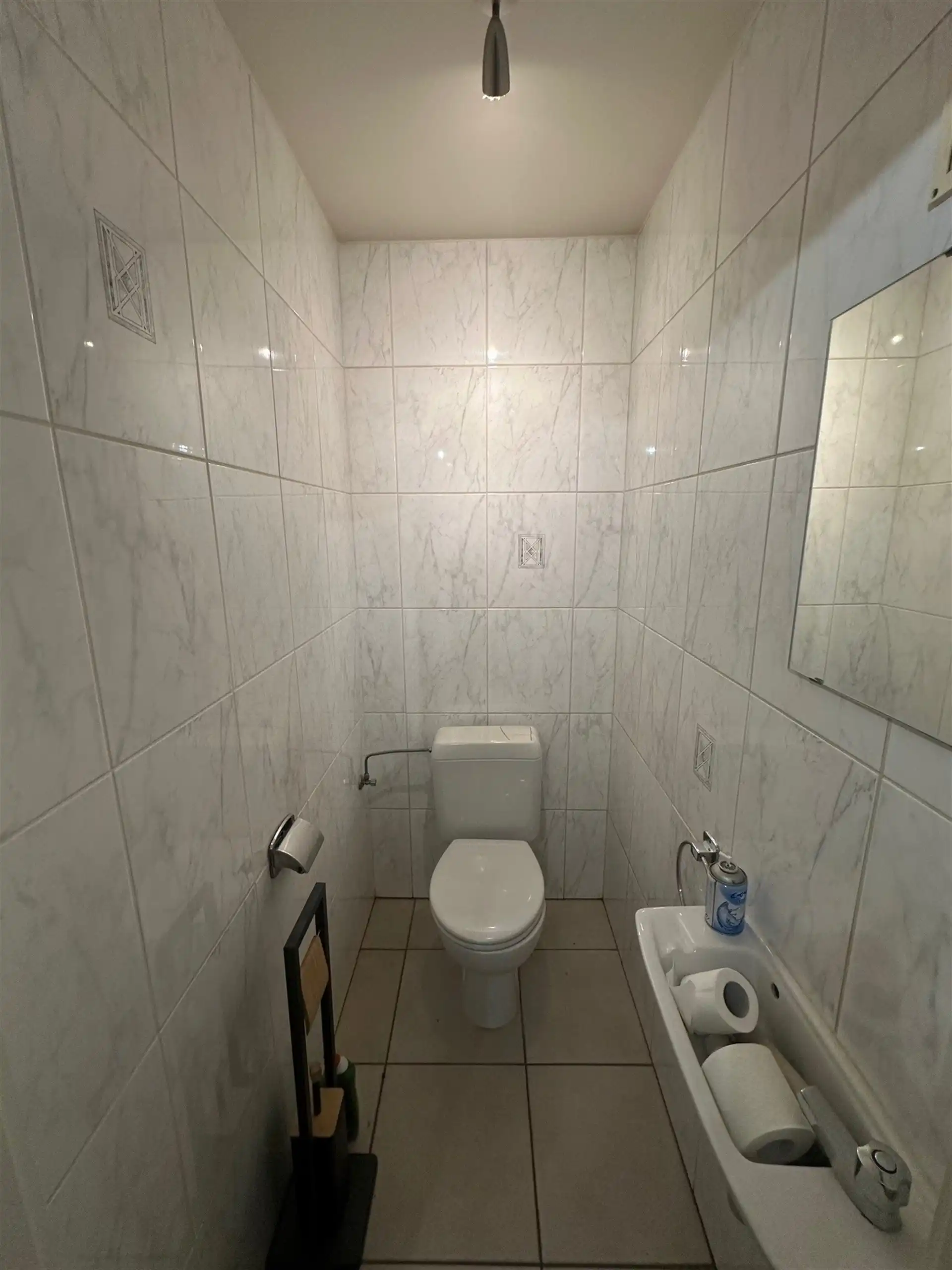 Strategisch gelegen en zeer ruim appartement met 2 slaapkamers foto 9