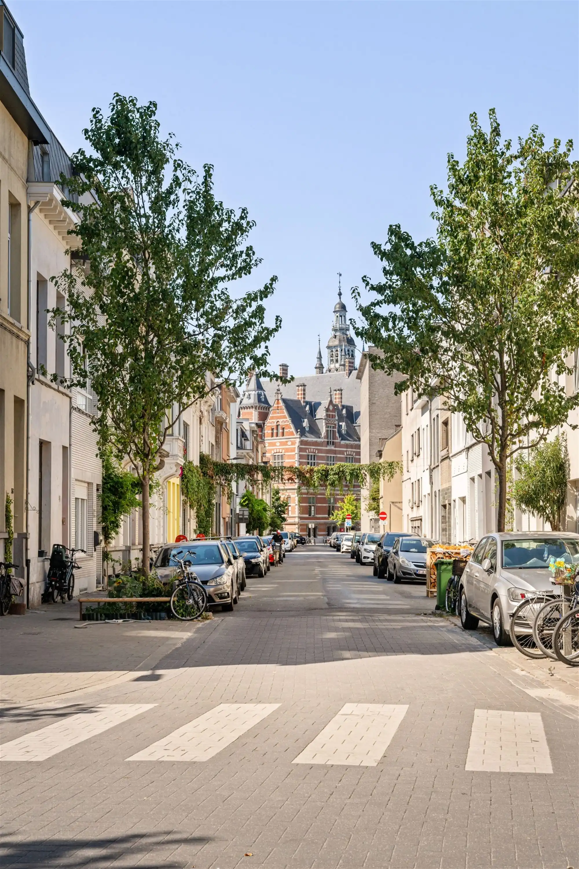 Statige neo-classicistische herenwoning met idyllische tuin foto 29
