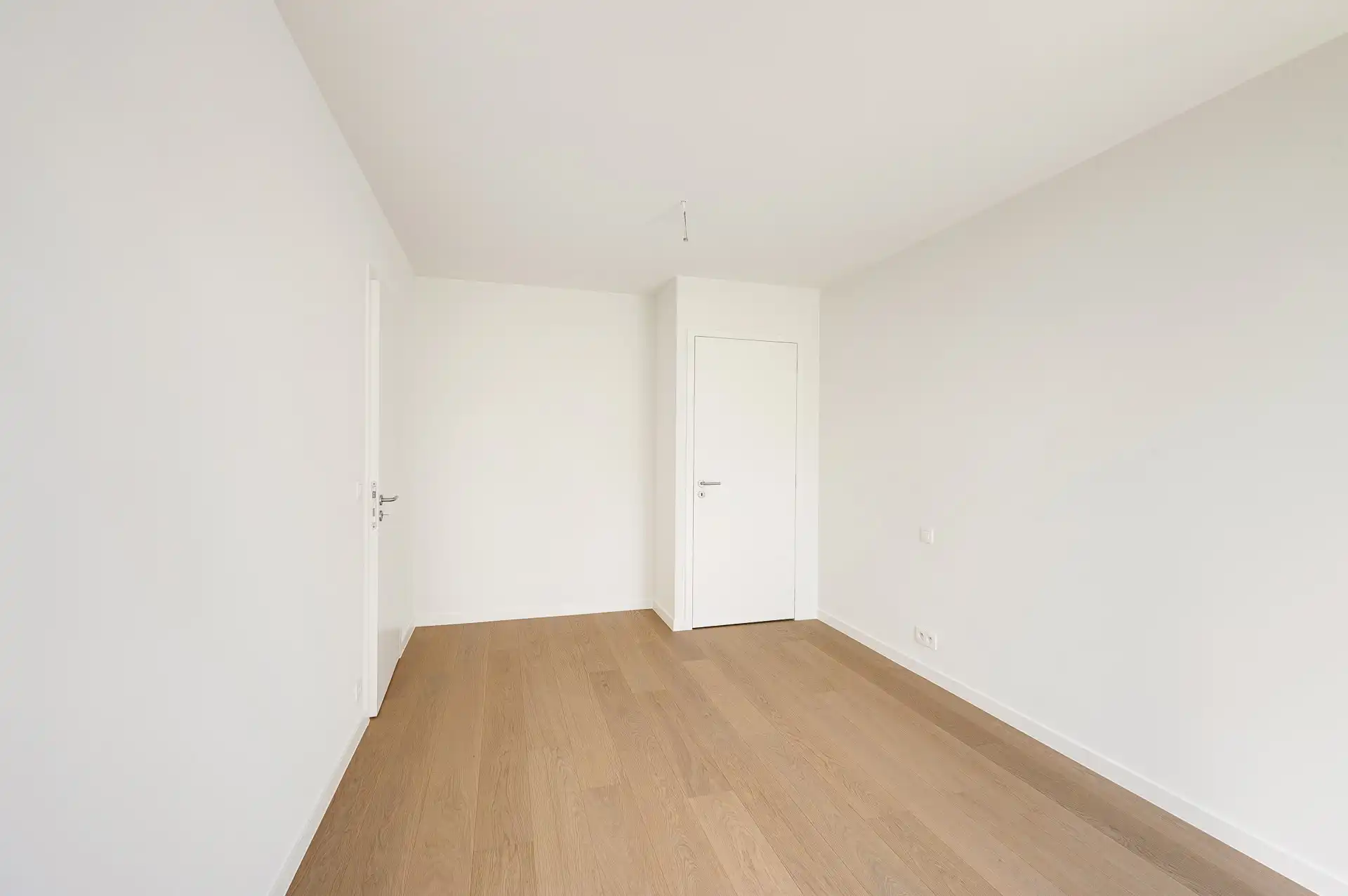 Architecturale BEN-woning met uitzonderlijke leefruimte en zonovergoten terrassen foto 11