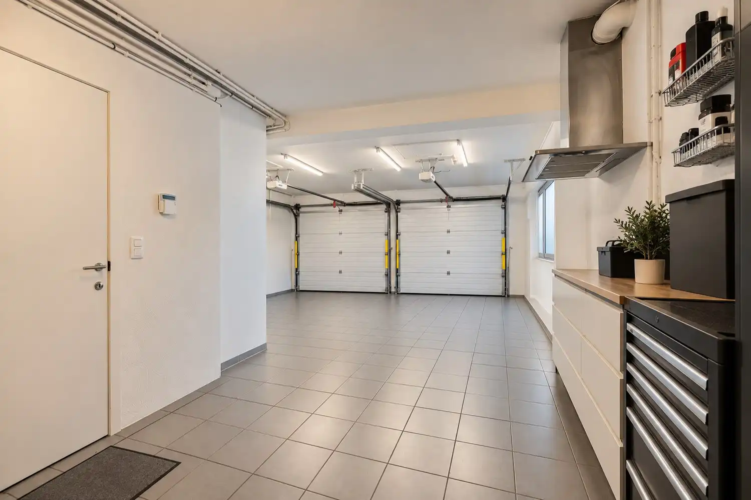 Royale villa van 461 m² met luxe afwerking gelegen in een rustige en geliefde woonomgeving te Neerharen foto 35