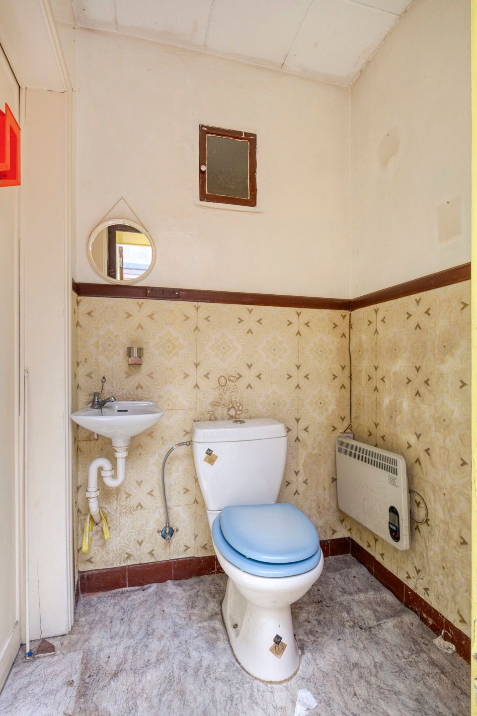 Te renoveren woning op een uitstekende locatie  foto 27
