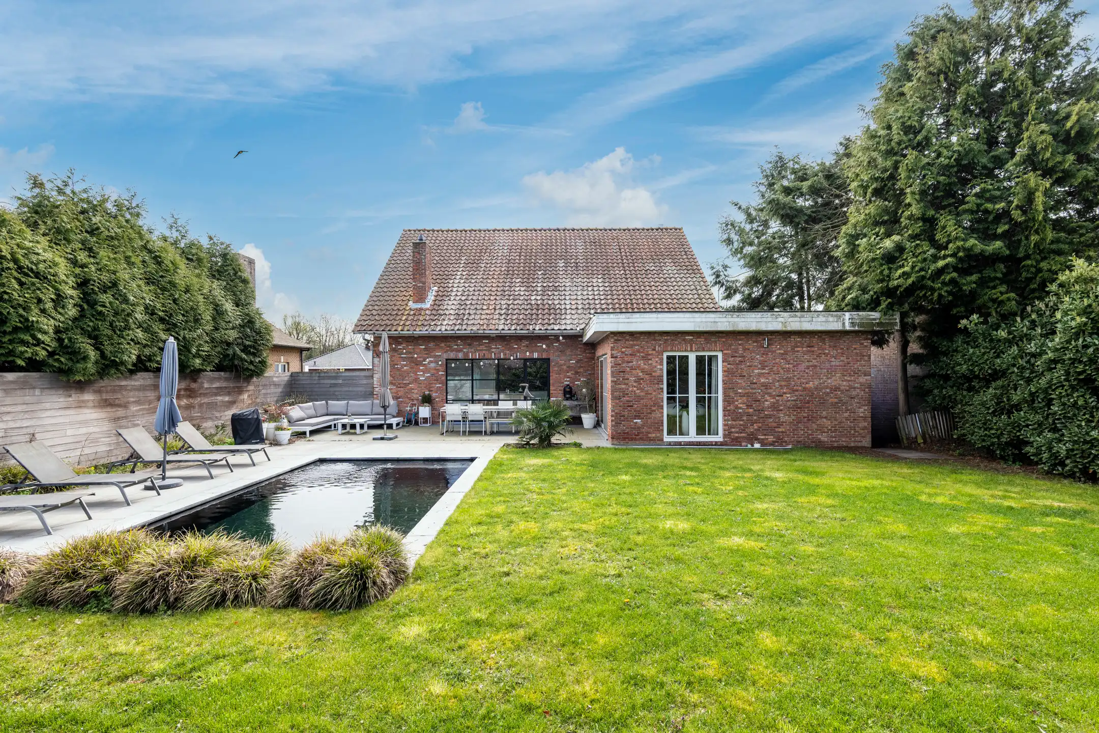 Instapklare, rustig gelegen woning met zwembad op 712m² foto 21