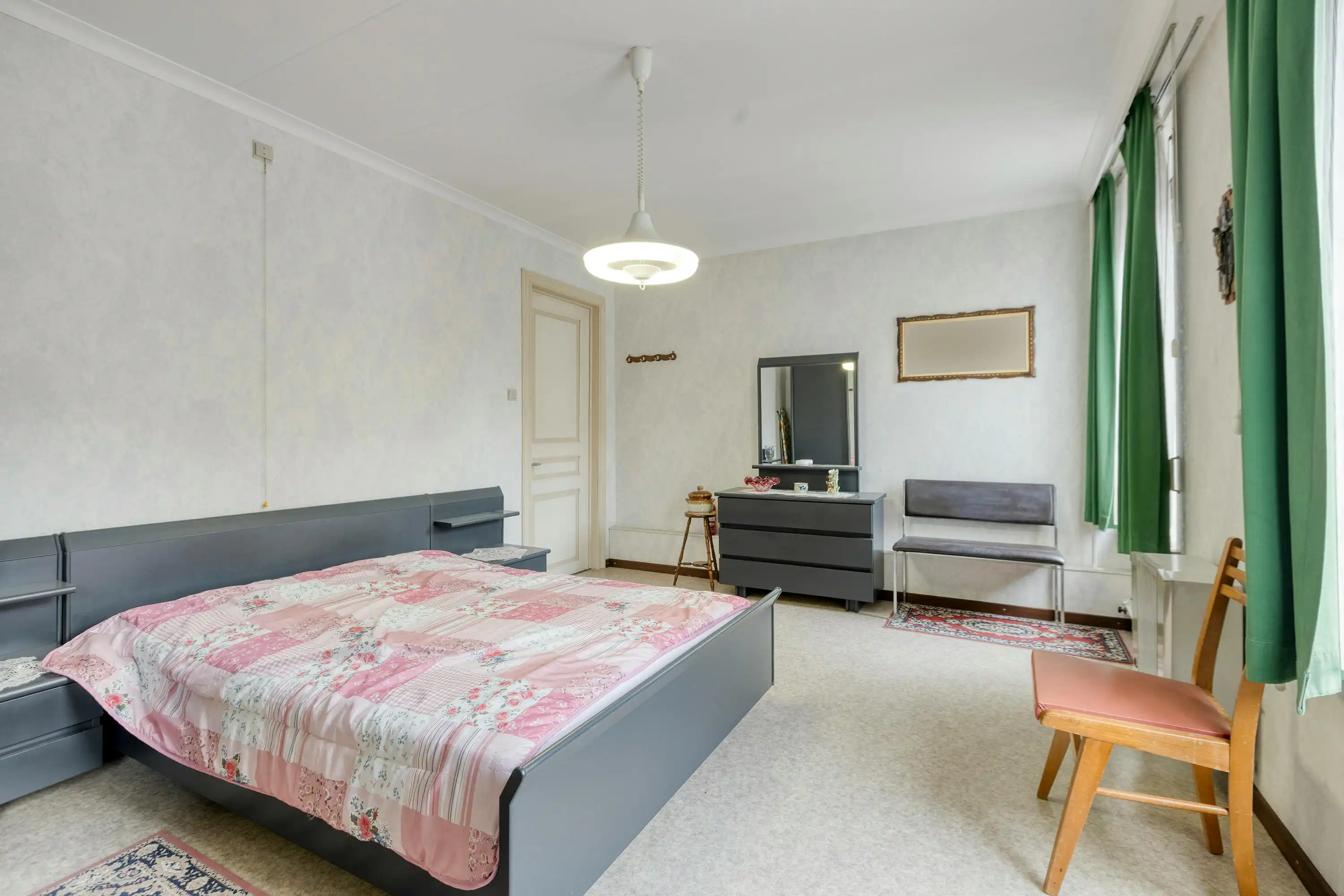 Charmante stadswoning met drie slaapkamers te Hasselt foto 14