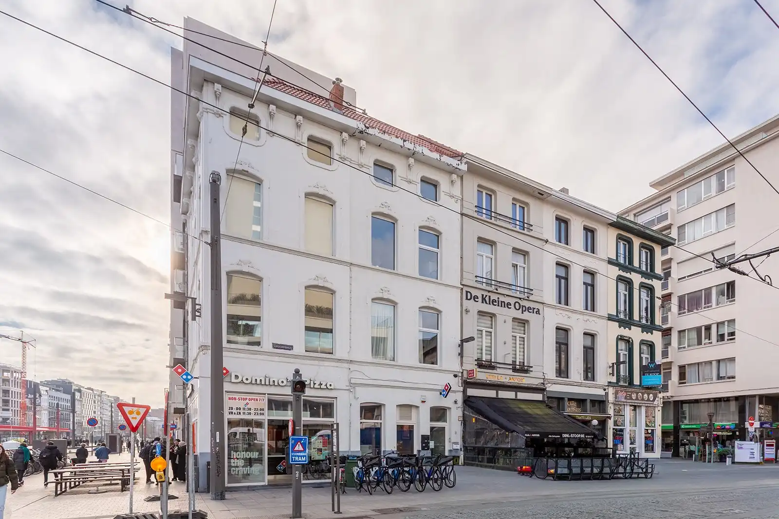 Handelshuis met veel mogelijkheden foto 18