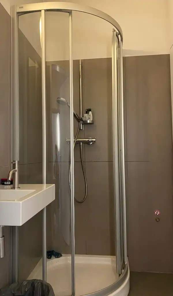 Gemeubelde kantoren in statig herenhuis aan R40 in Gent foto 8